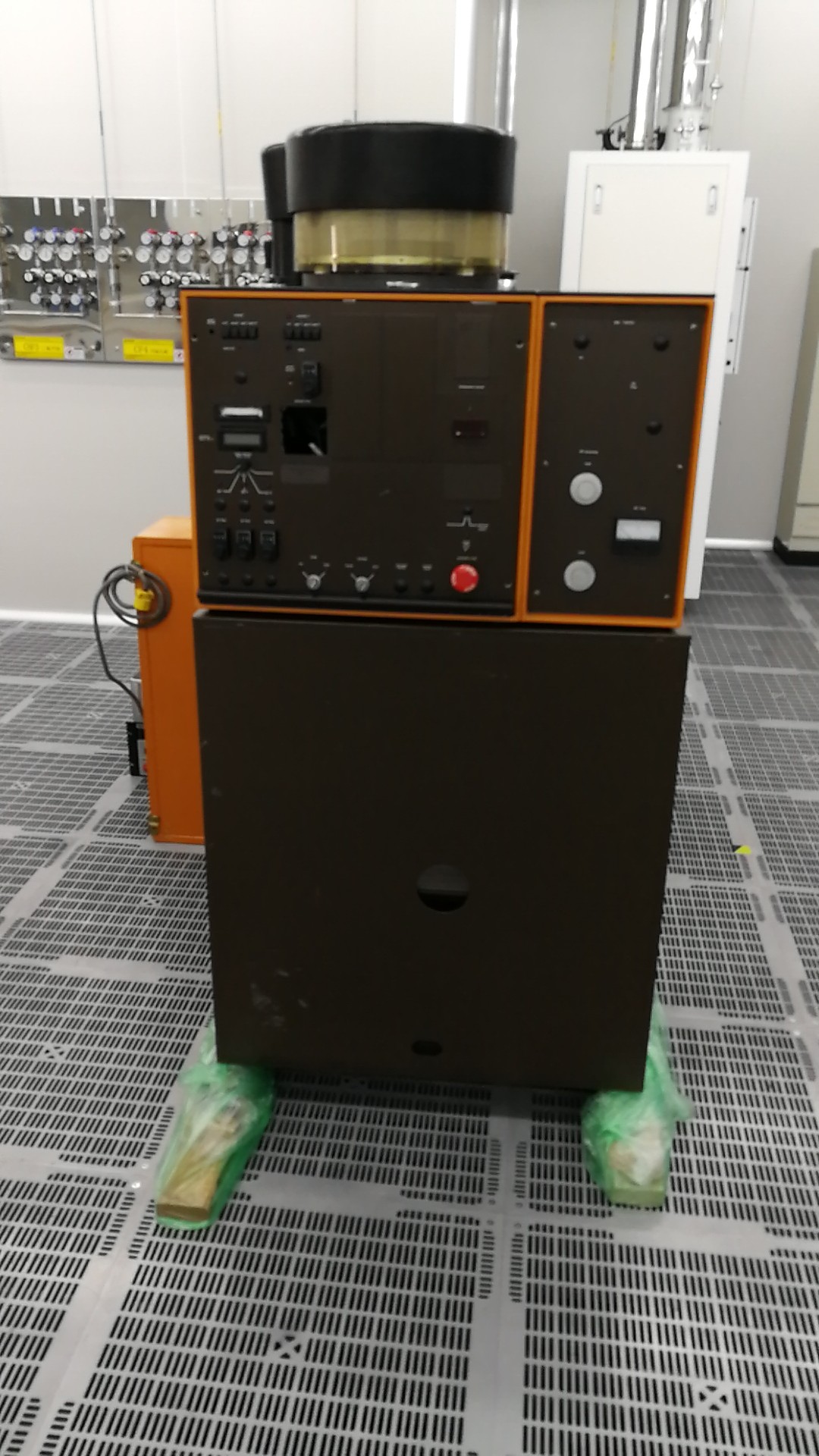 Oxford Plasma Technology PECVD Model DP80